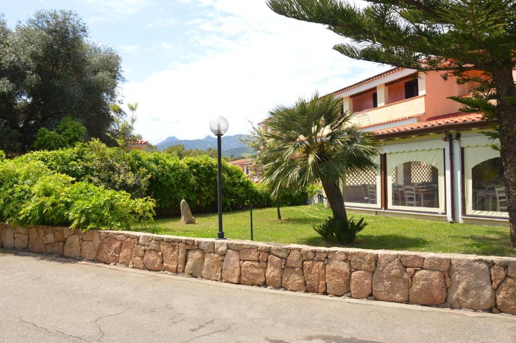 Hotel La Palma San Teodoro  Εξωτερικό φωτογραφία