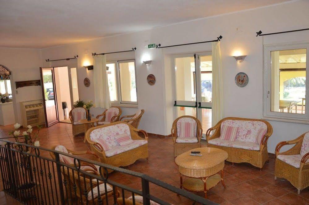 Hotel La Palma San Teodoro  Εξωτερικό φωτογραφία